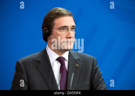 Berlino, Germania. 18 marzo 2014. Le dichiarazioni del Cancelliere federale Angela Merkel e il Primo ministro portoghese Passos Coelho dopo la riunione bilaterale. Goncalo Silva/Alamy Live News Foto Stock