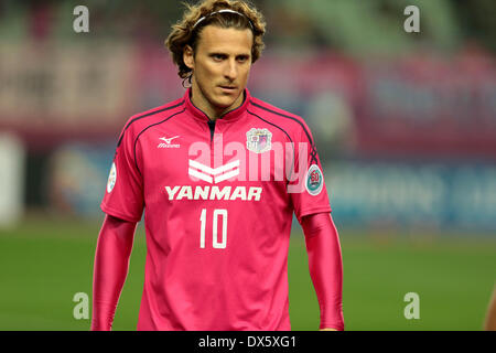 Osaka, Giappone. Xviii Mar, 2014. Diego Forlan (Cerezo) Calcio/Calcetto : AFC Champions League Gruppo E CORRISPONDENZA TRA Cerezo Osaka 4-0 Buriram uniti a Yanmar Stadium Nagai di Osaka in Giappone . Credito: AFLO SPORT/Alamy Live News Foto Stock