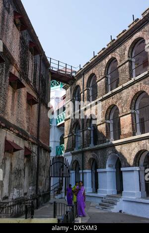 Andamane e Nicobar. Xviii Mar, 2014. Foto scattata il 18 marzo 2014 mostra il carcere cellulare in Port Blair sulle Andamane e Nicobar, India. Il carcere cellulare era un coloniale britannico il carcere in esilio i prigionieri politici. Molti famosi dissidenti sono stati incarcerati qui durante la lotta per l'indipendenza dell'India. Il Giappone invase le isole Andamane nel 1942 e detenuti i prigionieri britannici. Oggi il complesso noto come 'indiano Bastille serve come un monumento nazionale monumento. © Zheng Huansong/Xinhua/Alamy Live News Foto Stock