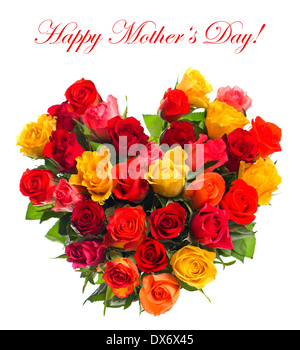 Bouquet assortiti di rose colorate a forma di cuore isolato su sfondo bianco. Testo campione felice Giorno della Madre! Foto Stock