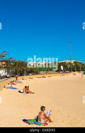 La Playa El Castilo spiaggia principale, a Caleta de Fuste, Fuerteventura, Isole Canarie, Spagna, Europa Foto Stock