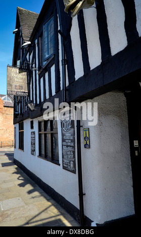 Il più antico pub in derby ye old dolphin inn Foto Stock