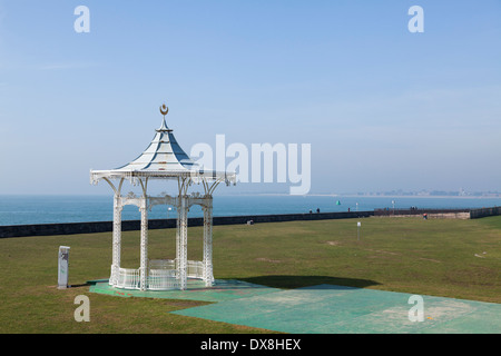 Southsea bandstand sul lungomare. Foto Stock