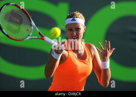 Crandon Park di Key Biscayne, Florida. Xix Mar, 2014. Sony Open tennis campionati. Stati Uniti d'America. Kristina Mladenovic (FRA) Credito: Azione Sport Plus/Alamy Live News Foto Stock