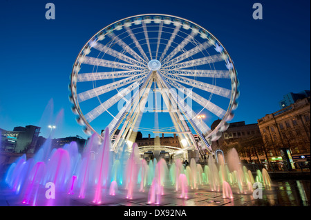 La nuova ruota di Manchester ruota panoramica Ferris situato in Piccadilly Gardens nel Manchester. Foto Stock