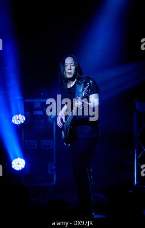 Toronto, Ontario, Canada. 20 Mar, 2014. American progressive metal/rock band 'Dream Theatre' eseguita sold out show alla Massey Hall di Toronto. I membri della band: JOHN MYUNG, Giovanni Petrucci, JAMES LABRIE, Jordan Rudess, Mike Mangini Credit: Igor Vidyashev/ZUMAPRESS.com/Alamy Live News Foto Stock