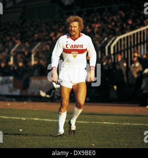 Calcio, Bundesliga, 1979/1980, Grotenburg Stadium, FC Bayer 05 Uerdingen versus VfB Stoccarda 4:2, scena del match, Rainer Ruehle (Stoccarda) Foto Stock