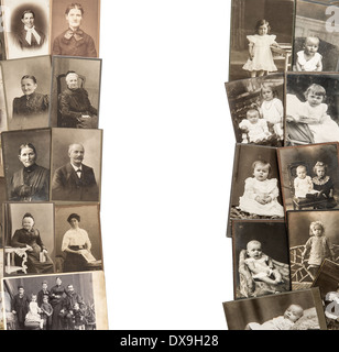 Le vecchie foto di famiglia e i genitori, il nonno e la nonna; bambini. nostalgico vintage foto da ca. 1900 Foto Stock