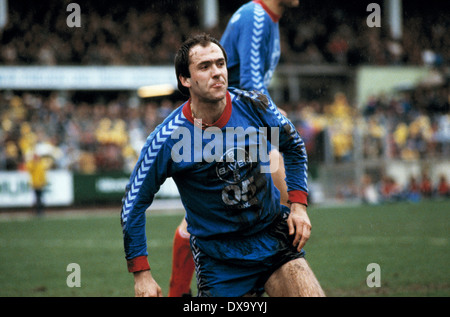 Calcio, Bundesliga, 1980/1981, Grotenburg Stadium, FC Bayer 05 Uerdingen contro Hamburger SV 0:3, scena del match, Peter Ehmke (Bayer) Foto Stock