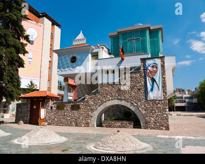 Memorial House a Madre Teresa, nato come Gonxha Bojaxhiu, di discesa albanese a Skopje in Macedonia nel 1910. Foto Stock