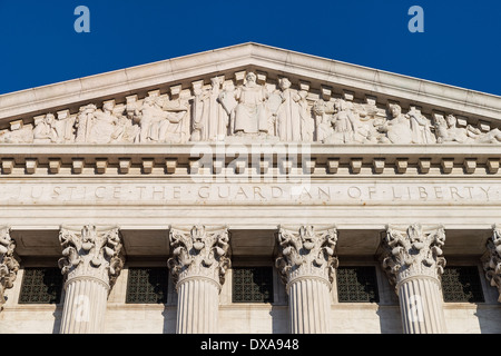 Corte Suprema, facciata est, Washington D.C., USA Foto Stock