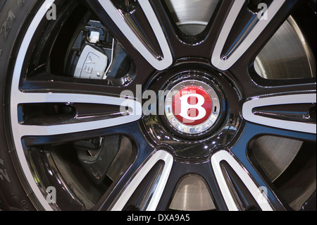 Close-up di Bentley cerchione Foto Stock