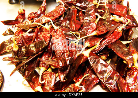 Guajillo i peperoni in un ristorante messicano. Peperoncini, cibo messicano. Foto Stock