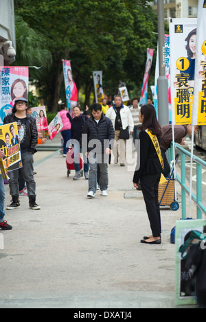 I candidati alle elezioni locali per il sud orizzonte del distretto di hong kong Foto Stock