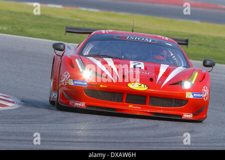 Barcellona, Spagna. Xxi Mar, 2014. Barcellona - 21 Marzo- ESPANA. La Ferrari F458 GT 2 del team Visiom durante la pratica di V de V Serie Endurance, Endurance GT/Tourisme Championship sul circuito de Barcelona-Catalunya. (Foto: Mikel Trigueros/Urbanandsport/NurPhoto) © Mikel Trigueros/NurPhoto/ZUMAPRESS.com/Alamy Live News Foto Stock