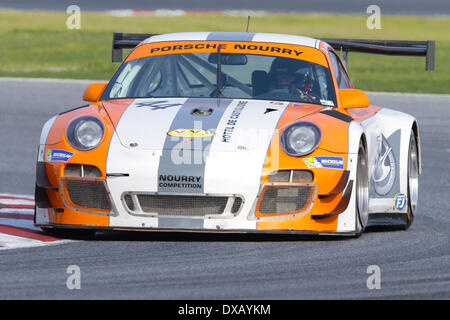 Barcellona, Spagna. Xxi Mar, 2014. Barcellona - 21 Marzo- ESPANA. Porsche 911 GT3-R del team Nourry concorrenza durante la pratica di V de V Serie Endurance, Endurance GT/Tourisme Championship sul circuito de Barcelona-Catalunya. (Foto: Mikel Trigueros/Urbanandsport/NurPhoto) © Mikel Trigueros/NurPhoto/ZUMAPRESS.com/Alamy Live News Foto Stock