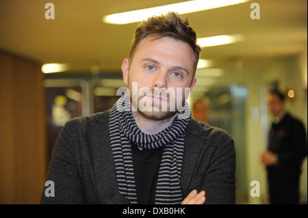 Colonia, Germania. 20 Mar, 2014. Autore italiano Paolo Giordano pone al festival della letteratura lit.Cologne a Colonia, Germania, 20 marzo 2014. Foto: Horst Galuschka/dpa NESSUN SERVIZIO DI FILO/dpa/Alamy Live News Foto Stock