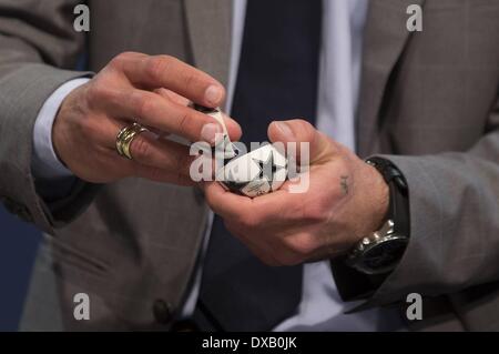 Nyon, Svizzera. Xxi Mar, 2014. Champions League quarterfinal disegnare. Credito: Azione Sport Plus/Alamy Live News Foto Stock