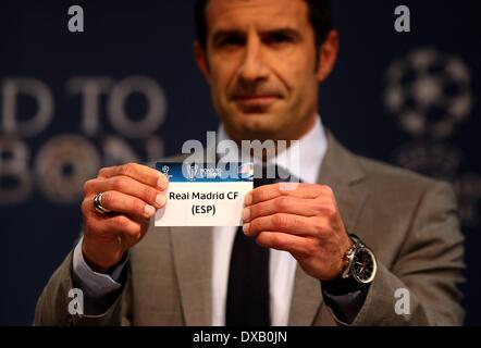 Nyon, Svizzera. Xxi Mar, 2014. Champions League quarterfinal disegnare. Real Madrid CF (ESP) è tirata fuori da Figo Credito: Azione Sport Plus/Alamy Live News Foto Stock