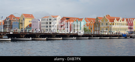 Queen Emma Bridge, Willemstad, Curacao, isole ABC Foto Stock