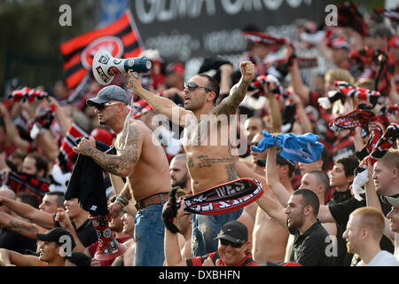 Sydney, Australia. 23 Mar, 2014. Wanderers tifosi durante la Hyundai una partita del campionato tra Western Sydney Wanderers FC e Perth FC dalla Pirtek Stadium, Parramatta. Il Wanderers vinto 3-0. Credito: Azione Sport Plus/Alamy Live News Foto Stock