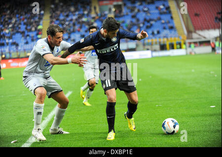 Milano, Italia. 23 Mar, 2014. Ricardo Alvarez (inter) durante la Serie Amatch tra Inter vs Atalanta, il 23 marzo 2014. Credito: Adamo di Loreto/NurPhoto/ZUMAPRESS.com/Alamy Live News Foto Stock