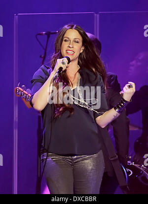 Alanis Morissette effettuando al Liverpool Echo Arena Liverpool, in Inghilterra - 30.11.12 con: Alanis Morissette dove: Live Foto Stock