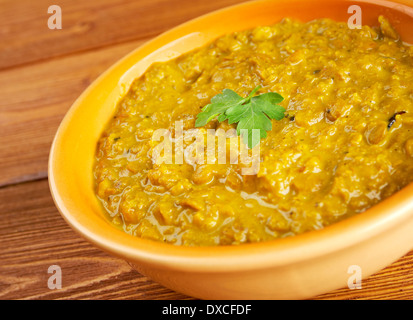 Masoor Dal - lenticchie rosse Curry , piatto indiano Foto Stock