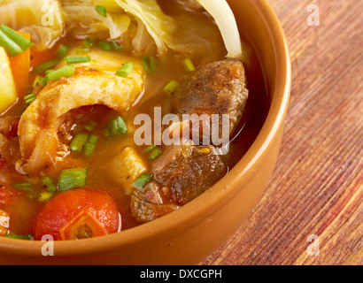 Caldo де Res - Messicano tradizionale zuppa di carne di manzo Foto Stock