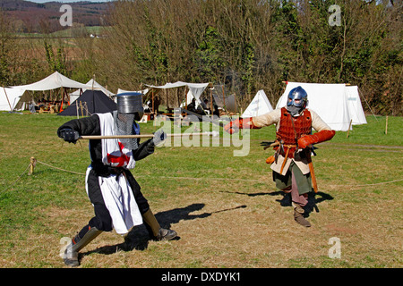 Evento Showfighting, cavaliere del torneo, Medioevo mercato di Pasqua, Ronneburg, Hesse, Germania Foto Stock