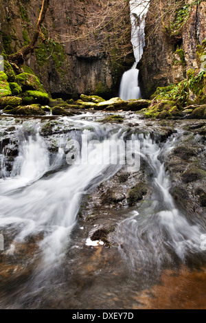 Forza Catrigg vicino Stainforth in Ribblesdale Yorkshire Dales Inghilterra Foto Stock