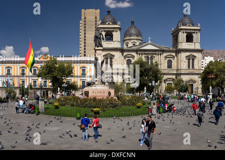 Plaza Murillo con il palazzo presidenziale e Cattedrale di La Paz (3687m) in Bolivia Foto Stock