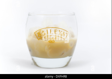Il Baileys con ghiaccio