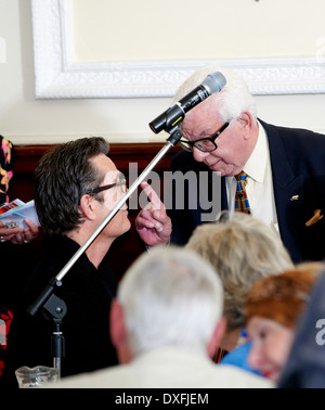 Oldie pranzo letterario 11/06/13, Rupert Everett e Barry Cryer Foto Stock