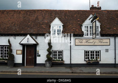 Mano & Fiori bar ristorante e public house Marlow Bucks REGNO UNITO Foto Stock