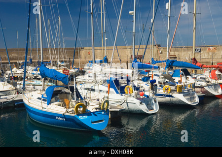 Il marina di Whitehills, un villaggio di pescatori vicino a Banff, Aberdeenshire, Scozia. Foto Stock