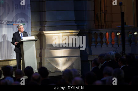 Berlino, Germania. 26 Mar, 2014. Il Presidente tedesco Joachim Gauck parla alla manifestazione "20 anni di Deutschlandradio' presso il Museo della comunicazione di Berlino, Germania, 26 marzo 2014. Foto: Florian SCHUH/dpa/Alamy Live News Foto Stock