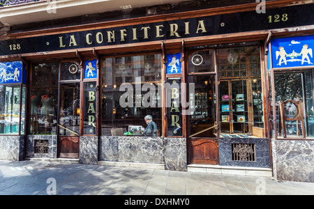 Bar la Confitería con cartello davanti, Barrio El Raval, Barcellona, Spagna. Foto Stock