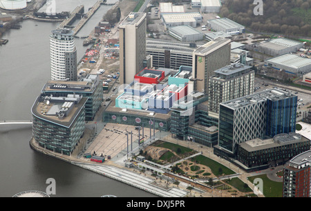 Vista aerea del Media Città studi televisivi a Salford Quays vicino a Manchester Foto Stock