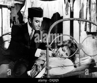 La MILLIONAIRESS (BR1960) Peter Sellers, SOPHIA LOREN Foto Stock