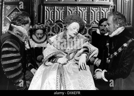 ELIZABETH R (UK TV, 1971) Glenda Jackson come Elisabetta I, cen Foto Stock