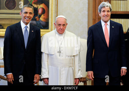 Vaticano, Roma, Italia. 27 Mar, 2014. Papa Francesco incontra il presidente degli Stati Uniti Barack Obama in una udienza privata. Credito: Davvero Facile Star/Alamy Live News Foto Stock