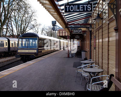 Devon Belle, Pullman auto osservazione a Paignton stazione ferroviaria, Devon, Regno Unito Foto Stock