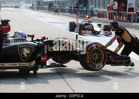 Motorsports: FIA Formula One World Championship 2014, il Gran Premio della Malesia, #8 Romain Grosjean (FRA, Team Lotus F1), Foto Stock