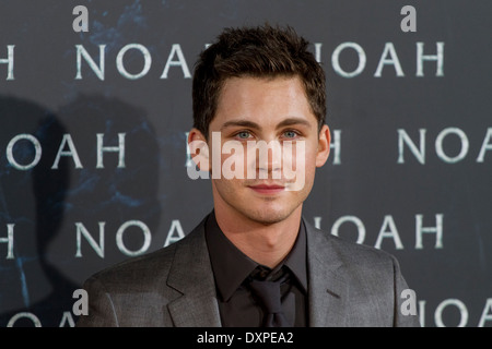 Berlino, Germania, attore Logan Lerman in verticale Foto Stock