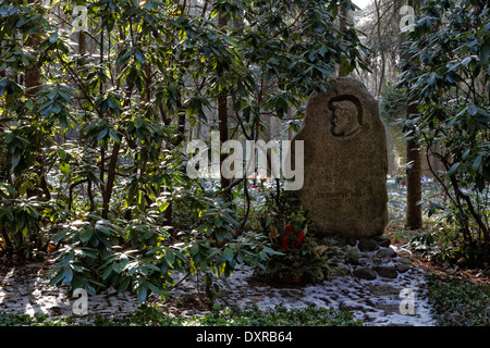 Stahnsdorf, Germania, tomba di Heinrich Zille Foto Stock