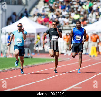 Austin, Texas, Stati Uniti d'America. 29 Mar, 2014. Marzo 29, 2014: Uomini 100 metro Dash Invitational al 87th Clyde Littlefield Texas i relè a Mike Myers A. Stadium, Austin, Texas. Credito: csm/Alamy Live News Foto Stock