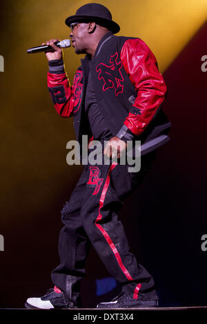 Hammond, Indiana, Stati Uniti d'America. 28 Mar, 2014. Il cantante-cantautore BOBBY BROWN suona dal vivo presso la sede all'interno del casinò a ferro di cavallo in Hammond, Indiana © Daniel DeSlover/ZUMAPRESS.com/Alamy Live News Foto Stock