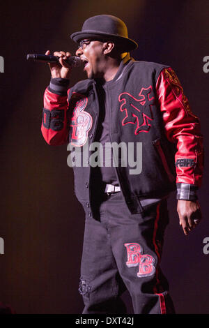 Hammond, Indiana, Stati Uniti d'America. 28 Mar, 2014. Il cantante-cantautore BOBBY BROWN suona dal vivo presso la sede all'interno del casinò a ferro di cavallo in Hammond, Indiana © Daniel DeSlover/ZUMAPRESS.com/Alamy Live News Foto Stock