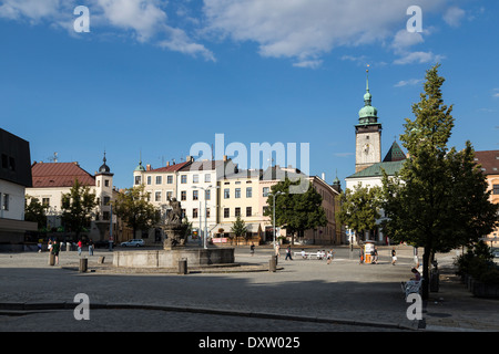 Il rivestimento di edifici Piazza Masaryk, Jihlava, Repubblica Ceca Foto Stock